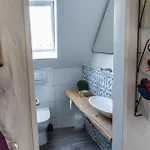 Urlaub Mit Ostseeblick, Schwimmbad, Sauna & Direkte Strandlage *