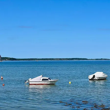 Urlaub Mit Ostseeblick, Schwimmbad, Sauna & Direkte Strandlage * Kronsgaard
