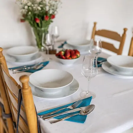 Urlaub Mit Ostseeblick, Schwimmbad, Sauna & Direkte Strandlage *