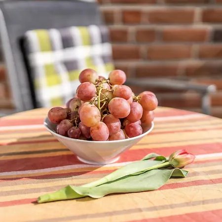 Апартаменты Urlaub Mit Ostseeblick, Schwimmbad, Sauna & Direkte Strandlage Kronsgaard