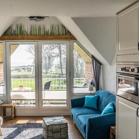 Apartment Urlaub Mit Ostseeblick, Schwimmbad, Sauna & Direkte Strandlage Kronsgaard